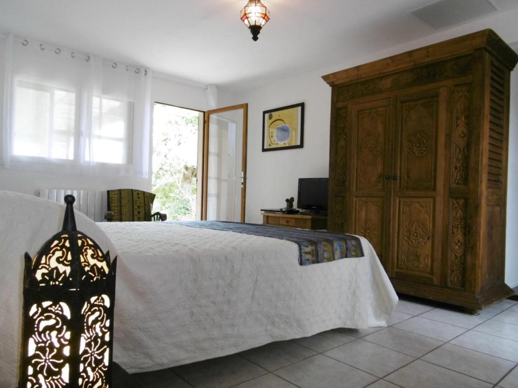 Les Rouges Gorges Bed & Breakfast Lugos Екстериор снимка