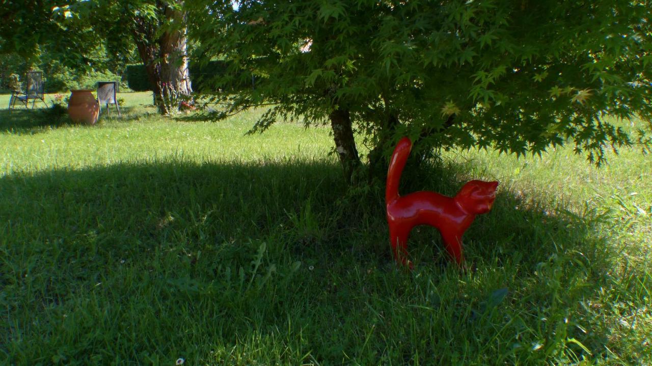 Les Rouges Gorges Bed & Breakfast Lugos Екстериор снимка