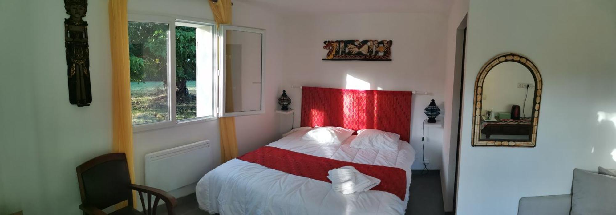 Les Rouges Gorges Bed & Breakfast Lugos Екстериор снимка
